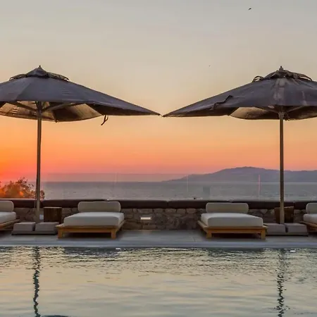 Villa Lux & Pool Greece